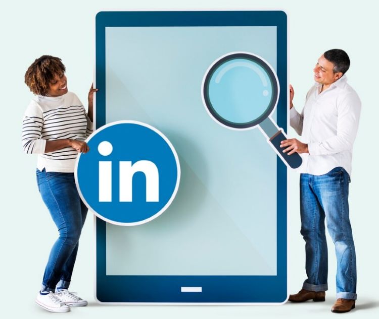 Leveraging LinkedIn Features Maximizing Your Impact111